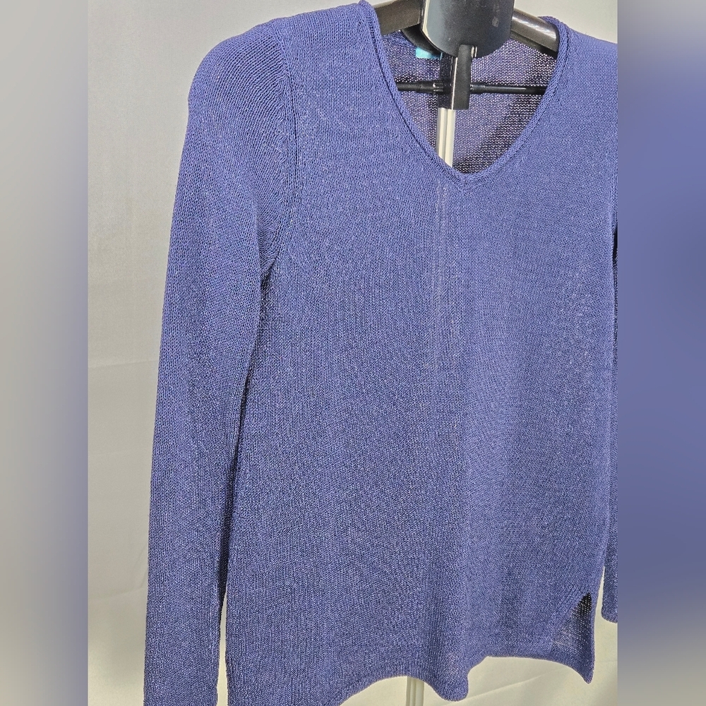 J. Mclaughlin Navy Elevated Basic Quiet Luxury Sw… - image 2